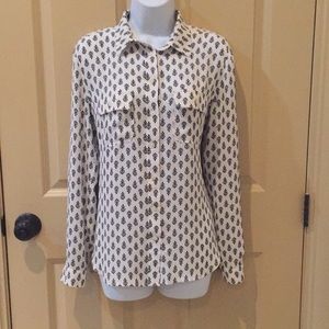 Ann Taylor Loft beautiful patterned button down